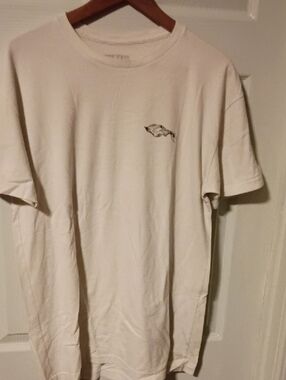 Classic Crewneck Short-Sleeve Tee in Off-White with Minimal Chest Print